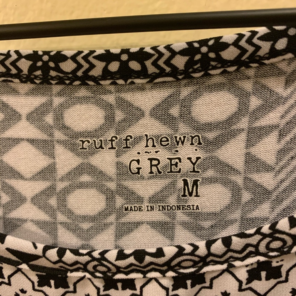 Ruff Hewn Printed Ruffle Top - Picture 3 of 3